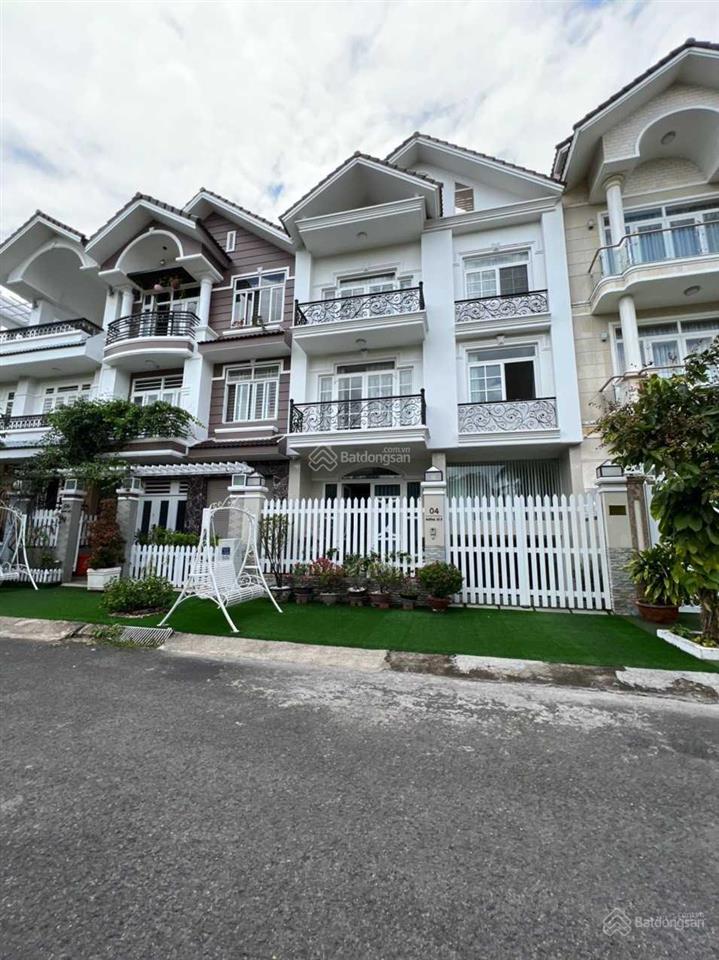 Chính chủ bán gấp lô đất biệt thự & nhà phố sadeco ven sông q7, dt 5x18m giá 14,5 tỷ