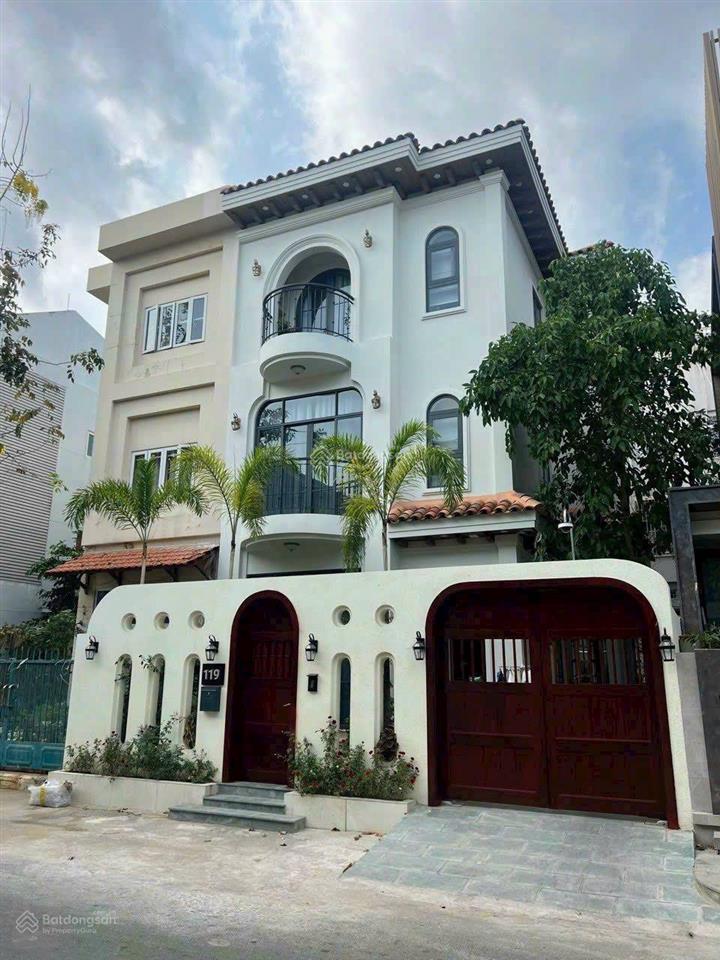 Chính chủ bán biệt thự & nhà phố kdc tấn trường quận 7, dt 8x18.5m giá 22 tỷ