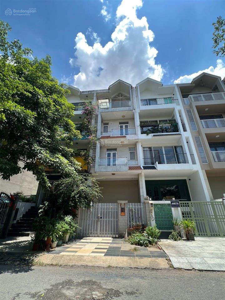 Hàng ngộp tôi chính chủ bán gấp kdc him lam quận 7, lô biệt thự 10 x 20m giá 38.5 tỷ, giá tốt