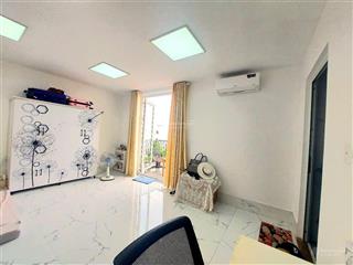 Còn duy nhất 1 phòng ban công đẹp chỉ 4.5 triệu trong khu villa có hồ bơi + gym, an ninh