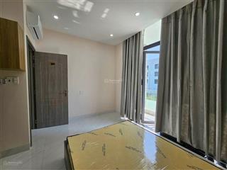Cho thuê căn hộ 1 phòng ngủ đẹp tại nhà ga t3  phường 13, q. tân bình  sát etown cộng hoà