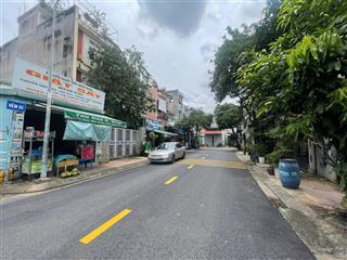 Bán nhà 1 trệt 2 lầu hẻm ô tô phước long b, quận 9 chỉ với 7 tỷ tl
