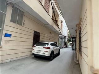 Phân lô, ô tô chạy vòng quanh, kinh doanh, dân trí cao, gần phố