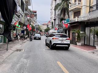 Hà trì  cách ô tô 10m. dt 55m2  mt 5m  giá 8 tỷ.
vị trí đẹp, cách ô tô 10m