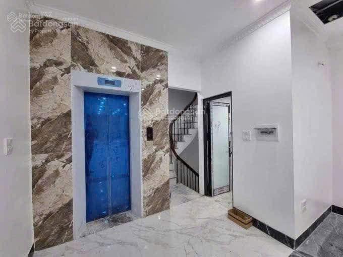 Xa la vỉa hè kinh doanh sầm uất  7 tầng thang máy  dòng tiền. kđt xa la  55m2