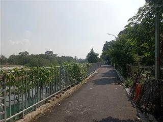Chính chủ cần bán nhanh đất view sông gần chợ cổ loa đông anh hà nội .