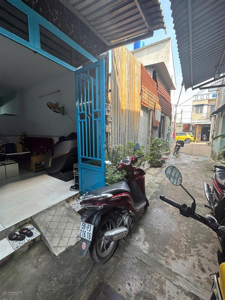 Chính chủ cần bán gấp lô đất nhỏ, giá tốt  phù hợp xây nhà riêng ở vĩnh lộc a