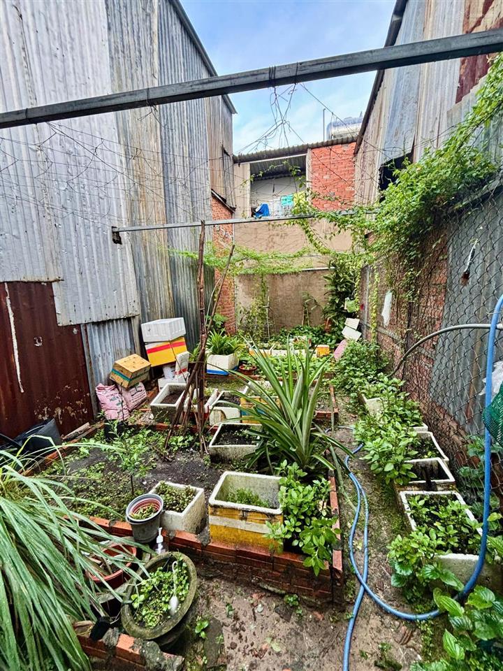 Chính chủ cần bán gấp lô đất nhỏ, giá tốt  phù hợp xây nhà riêng ở vĩnh lộc a