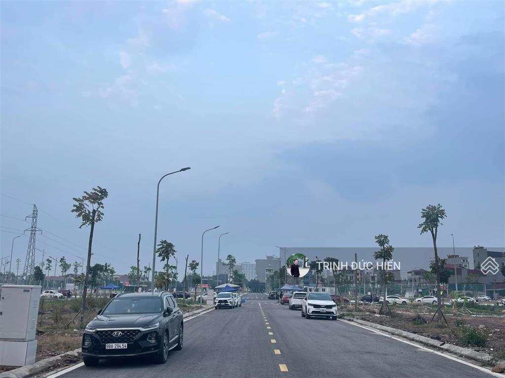 Bán lô đất sổ đỏ khu đấu giá ninh khánh, yên ninh việt yên, bắc giang kinh doanh được luôn