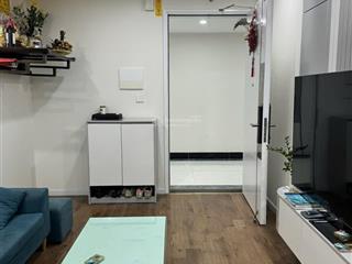 Bán căn 2pn aqh riverside. sẵn sổ đỏ. giá 3,4 tỷ full nội thất, bao phí sang tên