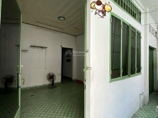 Nhà cũ 6,4m x 22m trệt cấp 4 tóp hậu! hẻm 3m, ô tô đậu trước nhà lê văn sỹ q.3 hẻm xe tải 386