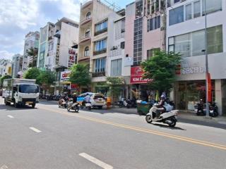 Mặt phố võ văn tần  cao thắng q3 69m 3,8m x 18m, 4 tầng sth cửa hậu 4m nhà chia làm 2 căn