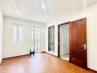 Chủ định cư mỹ bán nhà sổ hồng riêng đặng văn ngữ q.pn 63m2 ngang 5,2 x 12m 4 tầng sth ô tô đậu nha
