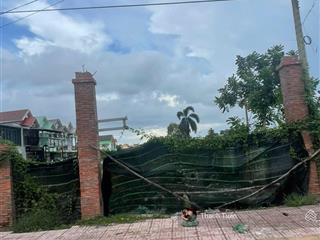 Chính chủ bán gấp lô đất đường bờ kinh, phường 3, vĩnh long. cách đài truyền hình 500m, 120m2/650fr