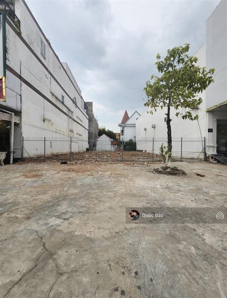 Cần bán nhanh lô đất kế bên phòng công chứng lư thành dự, tt. hậu nghĩa, đức hoà, long an.