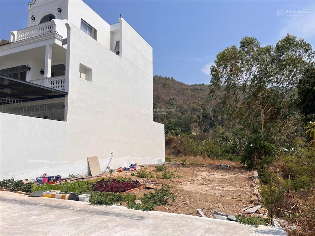 Bán đất biệt thự sát biển bãi dâu trần phú tp. vt 208m2(10x21m) giá 10,5 tỷ chốt