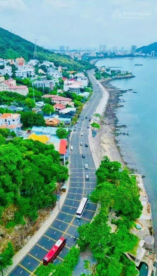 Bán khách sạn 1t6l với 22pn sát bãi tắm thùy vân tp. vt giá 24 tỷ chốt hiện có dòng tiền cao