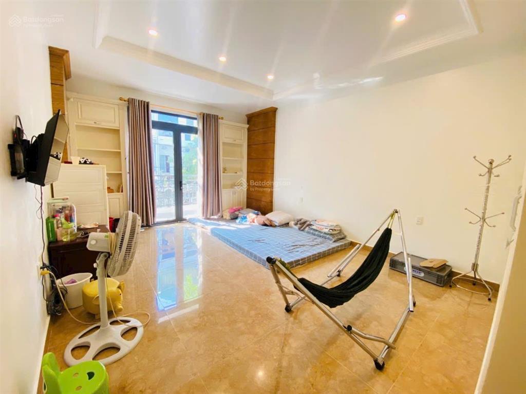 Bán nhà 1t2l mặt tiền võ thị sáu p. 2 tp. vt giá 17,89 tỷ vị trí đẹp gần biển cực giá trị