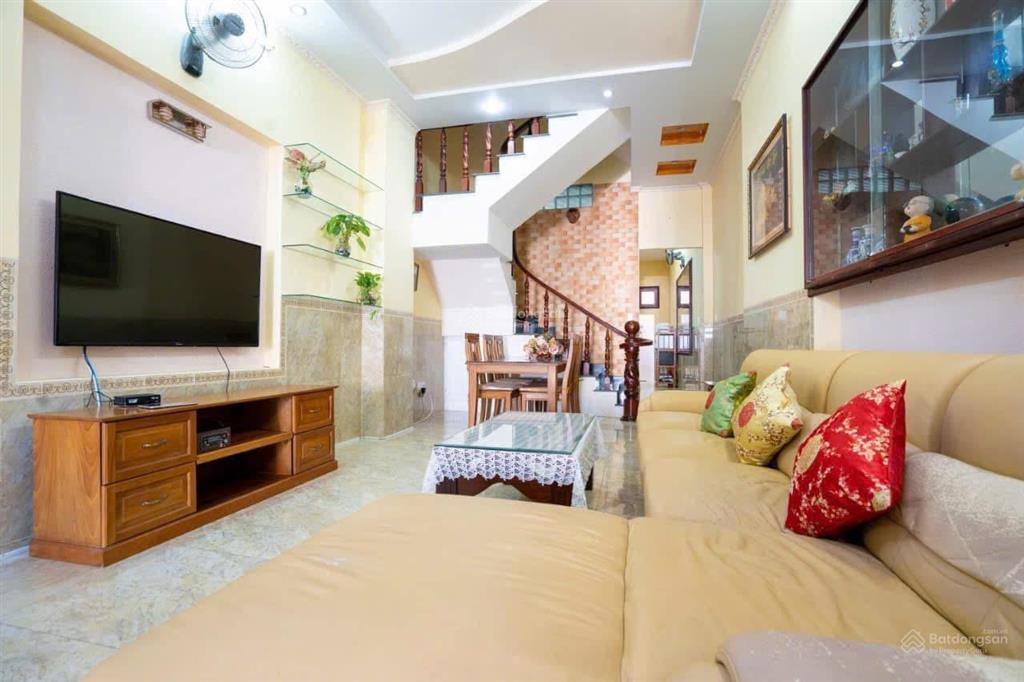 Bán nhà 1t2l mặt tiền võ thị sáu p. 2 tp. vt giá 17,89 tỷ vị trí đẹp gần biển cực giá trị