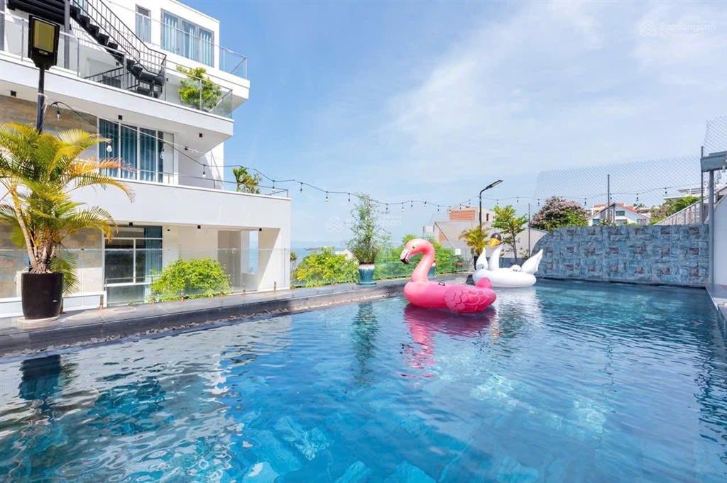Bán biệt thự trần phú p. 1 tp. vt view biển trực diện siêu đẹp 455m2 xây 4tầng hồ bơi sân vườn rộng