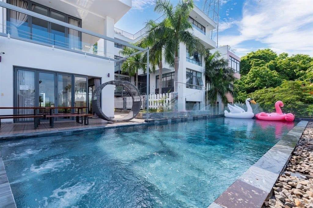 Bán biệt thự trần phú p. 1 tp. vt view biển trực diện siêu đẹp 455m2 xây 4tầng hồ bơi sân vườn rộng