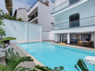 Bán biệt thự sát biển bãi sau thuỳ vân 300m(10x30) xây 3 lầu sân vườn hồ bơi siêu rộng giá 27 tỷ tl