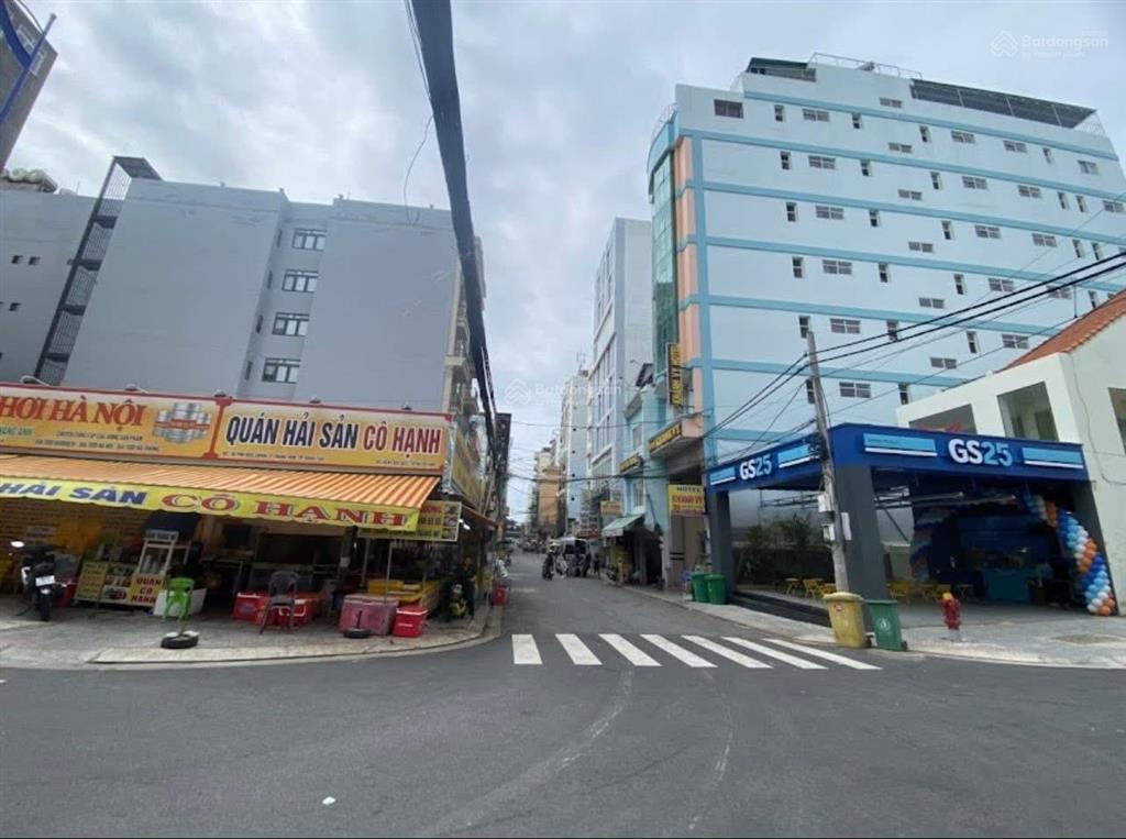 Bán nhà mặt tiền căn góc đi bộ ra biển thuỳ vân giá 47 tỷ còn tl đang có hđ thuê 70triệu/tháng