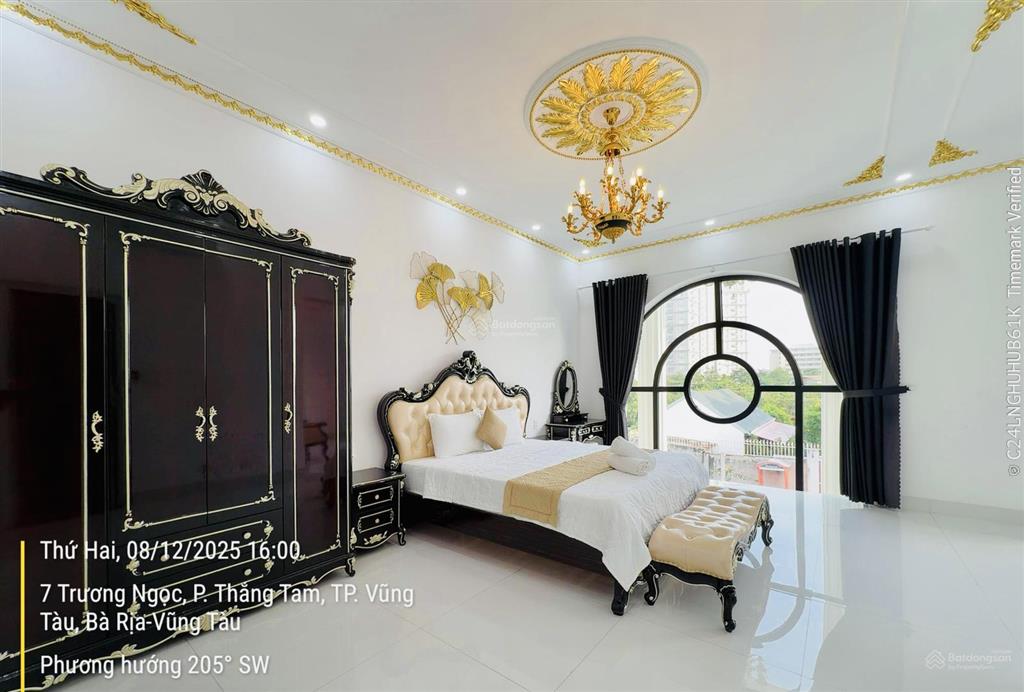 Bán biệt thự gần biển bãi sau vũng tàu 355m² xây 3 tầng hồ bơi sân vườn siêu cao cấp, giá 65 tỷ tl