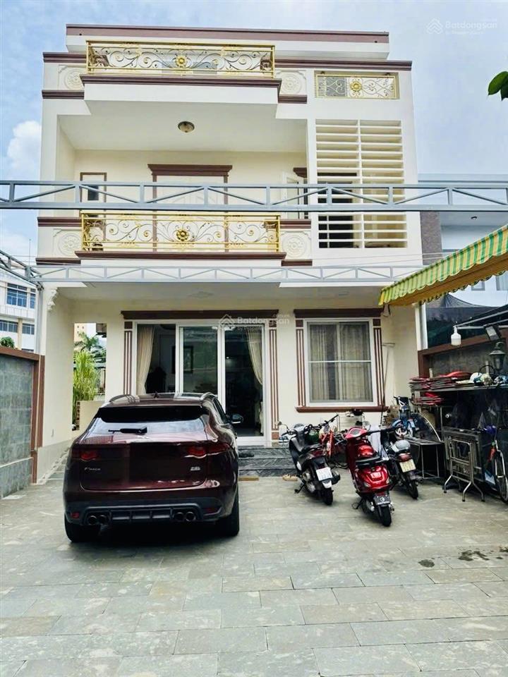 Bán biệt thự sân vườn gần biển bãi sau, tp. vt, 243m2 (8,5x30)m giá chỉ 19 tỷ tl