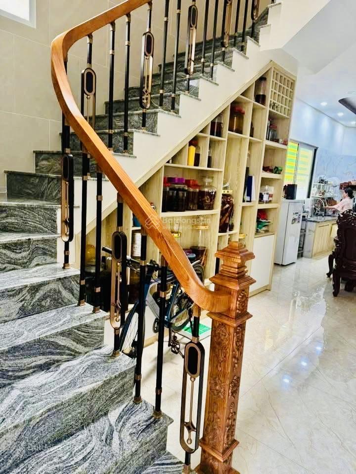 Bán biệt thự sân vườn gần biển bãi sau, tp. vt, 243m2 (8,5x30)m giá chỉ 19 tỷ tl