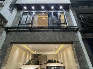 Vip nhà 6t thang máy phân lô lâm hạ, ôtô tránh, gara ôtô full nội thất, 70m2 hai thoáng, giá 20 tỷ