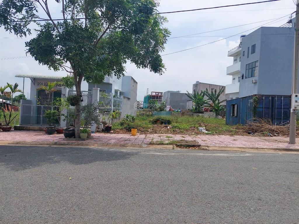 Chủ đất cần tiền có việc bán nhanh lô 100m2 châu thới đường 22m rộng đẹp, thổ cư 100%