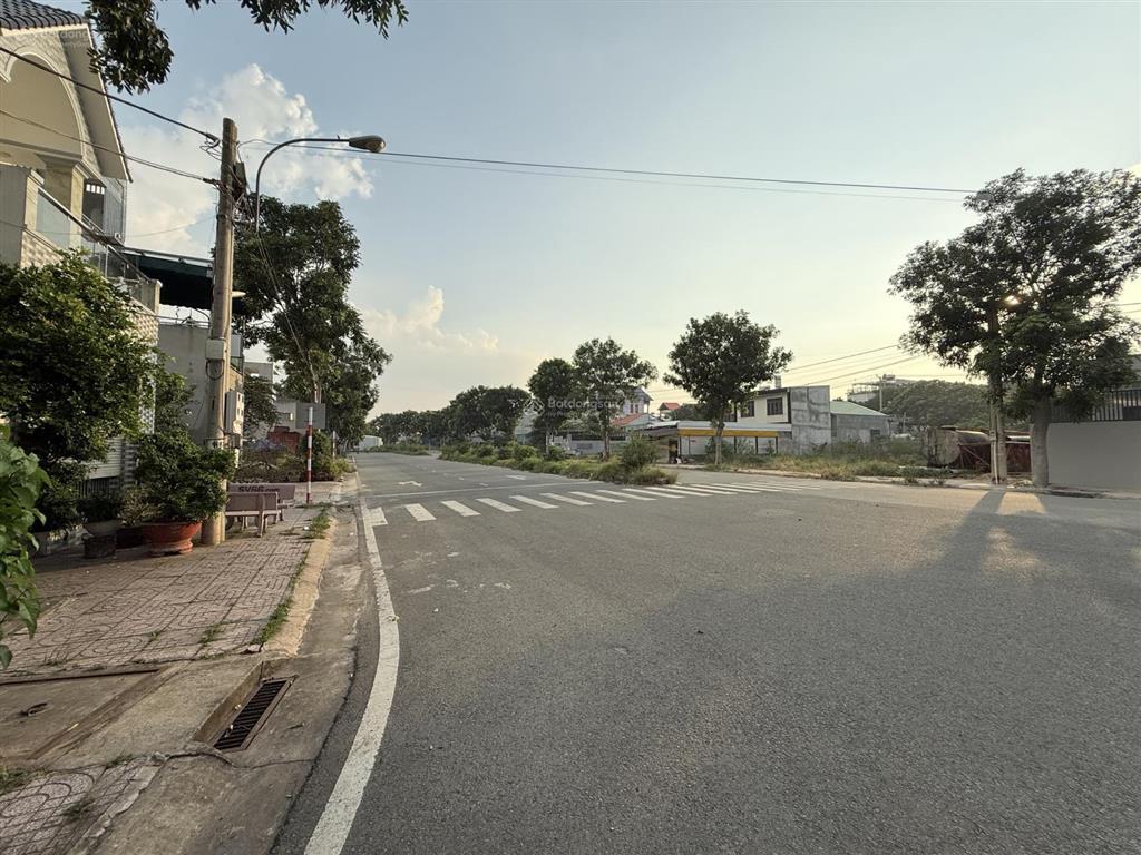 Bán đất châu thới, bình an, dĩ an, bình dương, giá ưu đãi 12,25 tỷ, 350m2