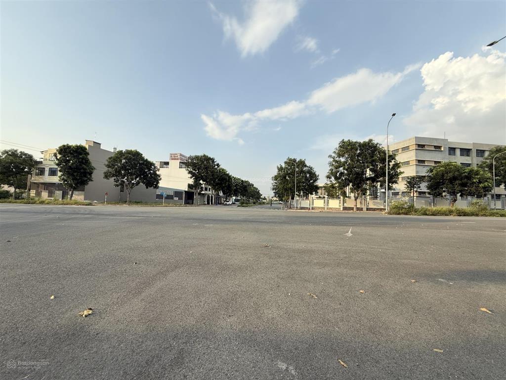 Bán đất châu thới, bình an, dĩ an, bình dương, giá ưu đãi 12,25 tỷ, 350m2