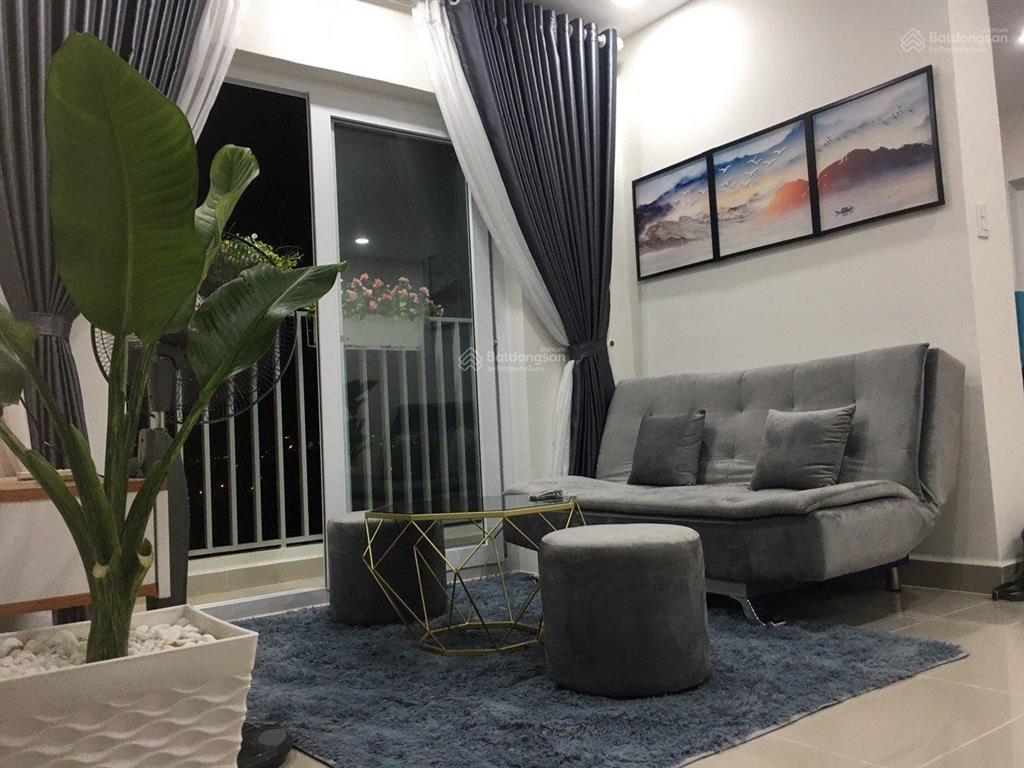 Chính chủ bán gấp căn góc 72m2 view quận 1 giá 2.5 tỷ (bao hết) tặng nội thất vay được 1,5 tỷ
