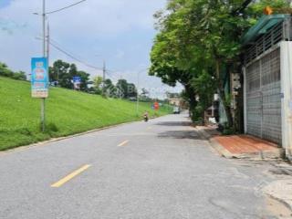 Bán 268m2 đất chân đê thạch bàn, đường ô tô tránh. giá 33 tỷ có thương lượng