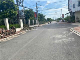 Bán lô đất đấu giá 2 mặt đường khu làng cam, cổ bi. giá thấp nhất thị trường