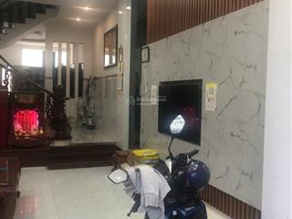 Chủ bán gấp nhà hẻm thông 7m nhựa nguyễn hữu tiến (5mx12m) đúc 4 tấm, nhà mới ở liền.