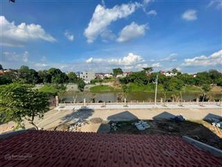 Sốc biệt thự mặt sông cà lồ mặt tiền siêu rộng giá chỉ 72tr/m2 tại kdt quang minh