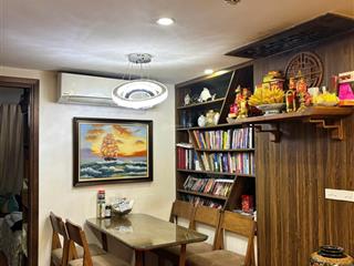 Chỉ chủ bán căn hộ 56m2 2pn 2 wc cạnh hồ giảng võ