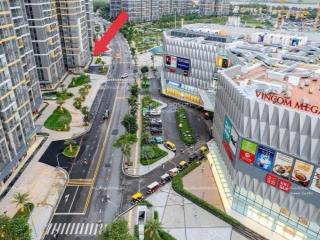 Cho thuê 6 căn shop liền nhau mặt tiền trực diện vincom  phân khu glory heights  3 mặt tiền.