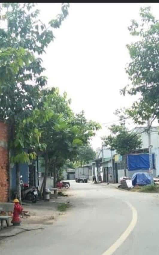 Nhà mặt tiền xtt22 ngay phan văn hớn, dt 6x18 , xã xuân thới thượng, hóc môn. giá mềm