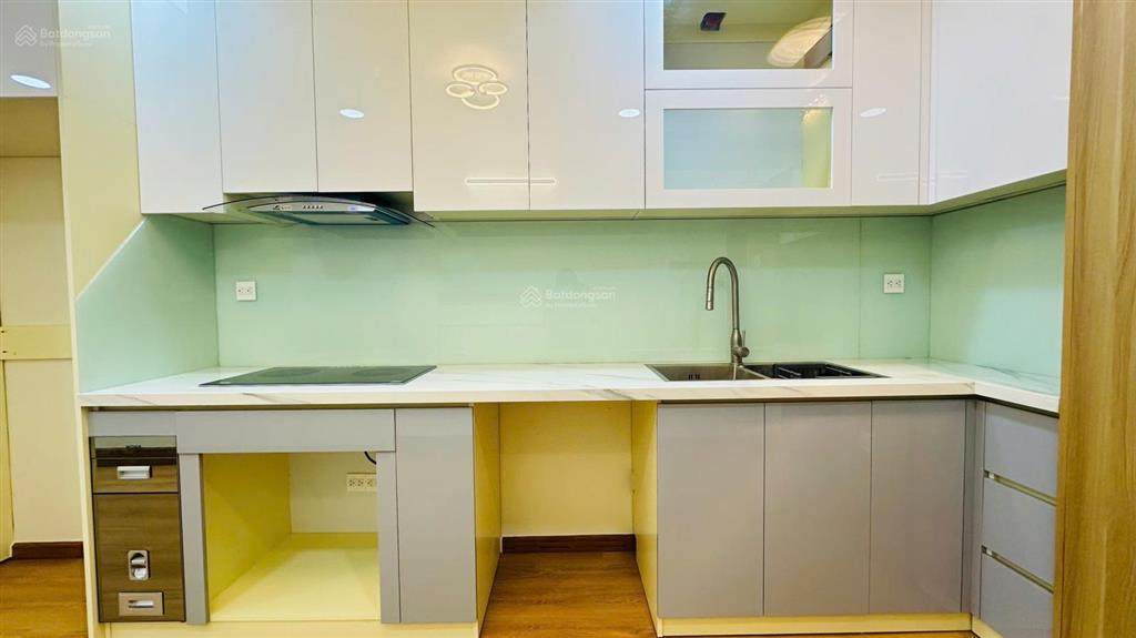 Bán căn hộ chung cư phúc yên, 4,75 tỷ, 104m2, 3pn, 2wc, sổ hồng hỗ trợ vay 70% tân bình 0932 834 ***