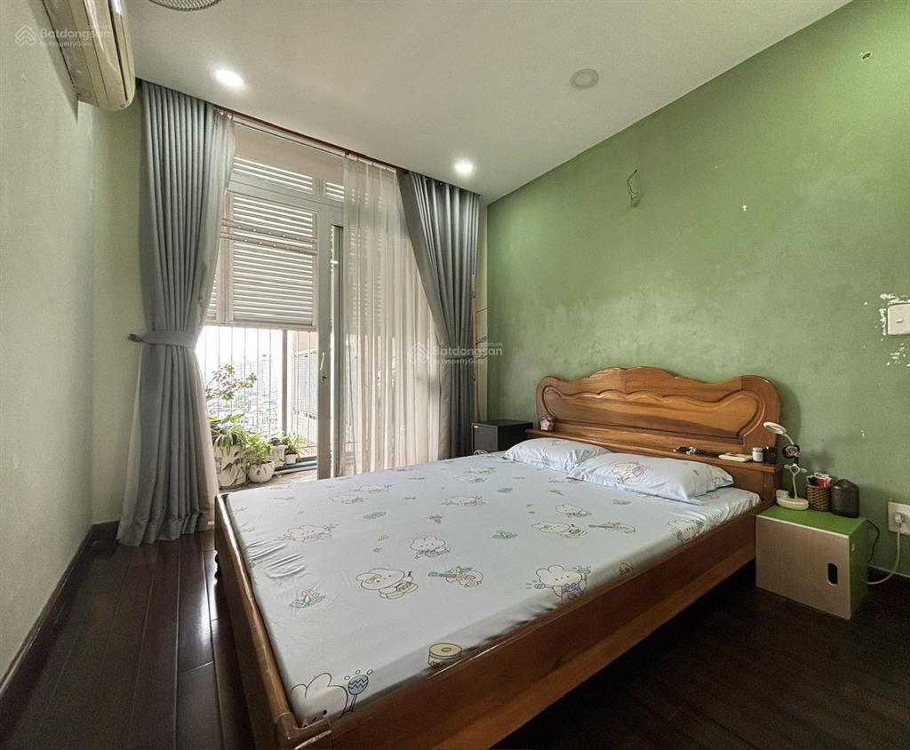 Cho thuê căn hộ 3pn chung cư hà đô. nguyễn văn công. nội thất 14tr 0932 834 ***