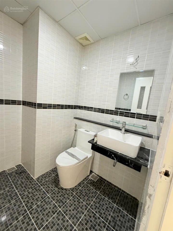 Bán căn hộ hà đô 86m 2pn2wc sổ hồng riêng lâu cao thoáng mát  0932 834 ***