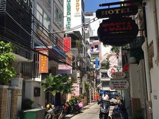 Bán căn nhà xưa còn sót lại giữa khu phố tây nha trang, dt 111m2, ngang 6m, giá cực tốt. 0905 050 ***