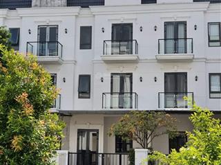 Rẻ chưa từng có! cần chốt gấp...! cho thuê chỉ 10tr/ tháng, dt 6x14m = 84m2, gồm 4pn 4wc