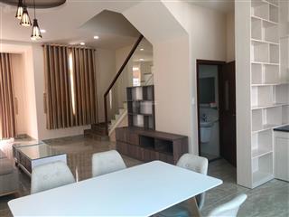 Cần cho thuê nhà 5x15 park riverside 1 trệt 2 lầu, có nội thất đẹp, hướng đông nam 0908 119 ***