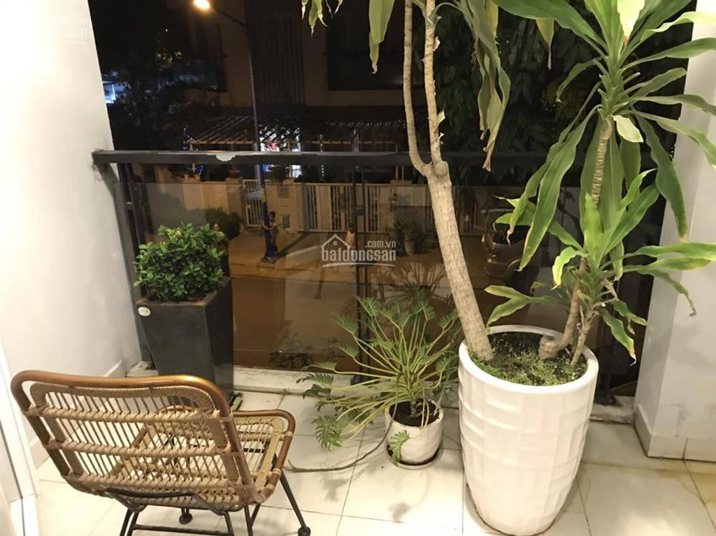 Mega village nhà 3pn, 3wc, giá từ 12tr/tháng có nội thất có sân để ô tô, an ninh. 0908 119 ***