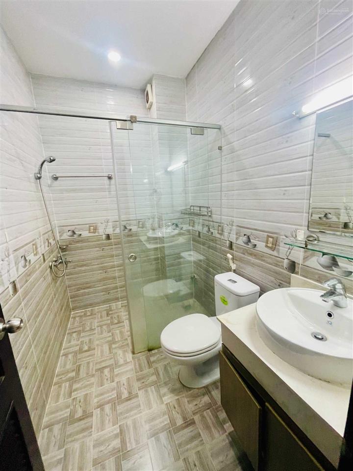 Mega village khang điền 1t 2l  giá 13.2 triệu/th full nội thất, an ninh 0901 471 ***